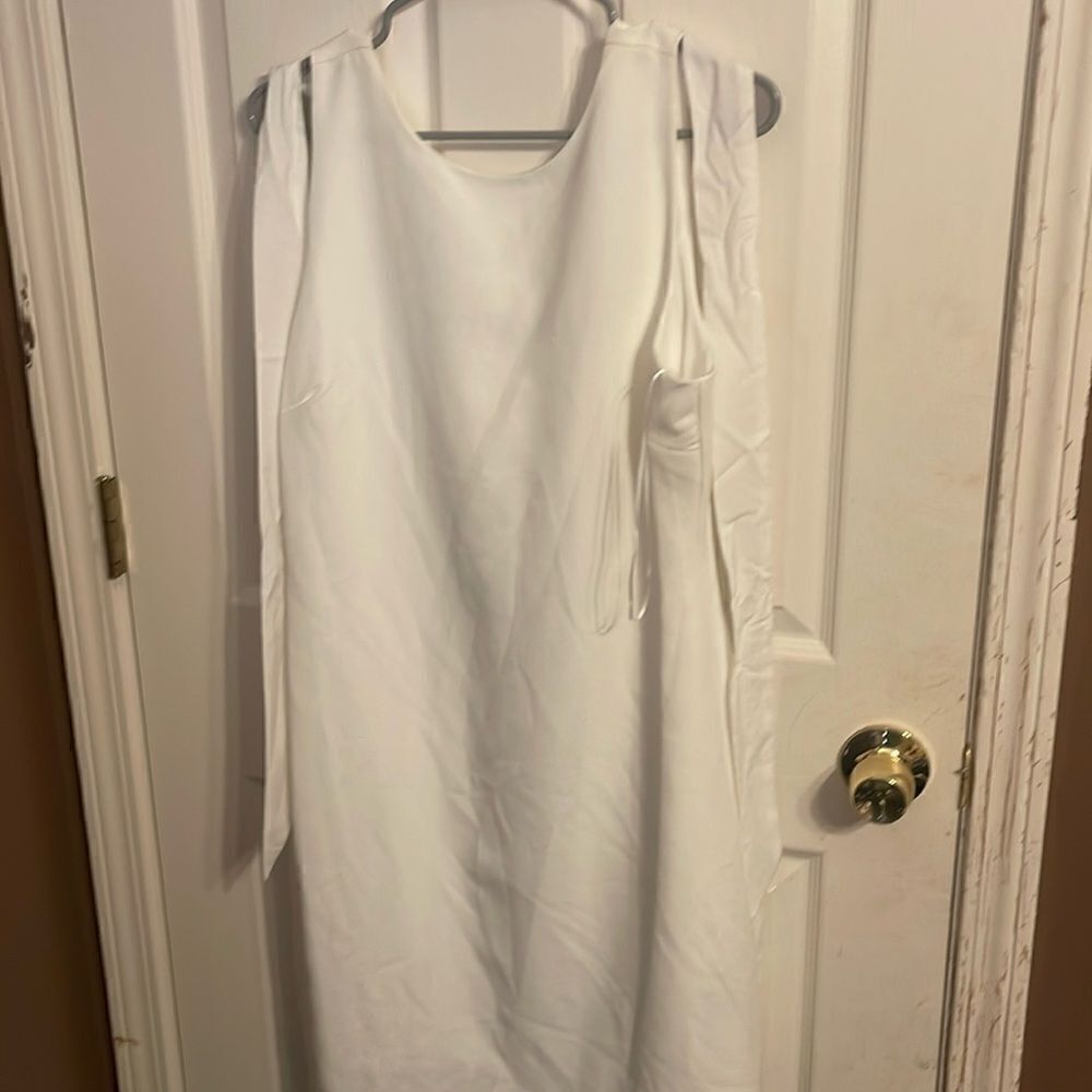 Sam Edelman  White Bow Back Sleeveless Sheath Jewel Neck Dress NWOT Size 12